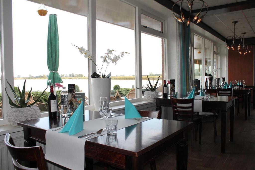 Hotel Restaurant Ie Sicht De Veenhoop ภายนอก รูปภาพ